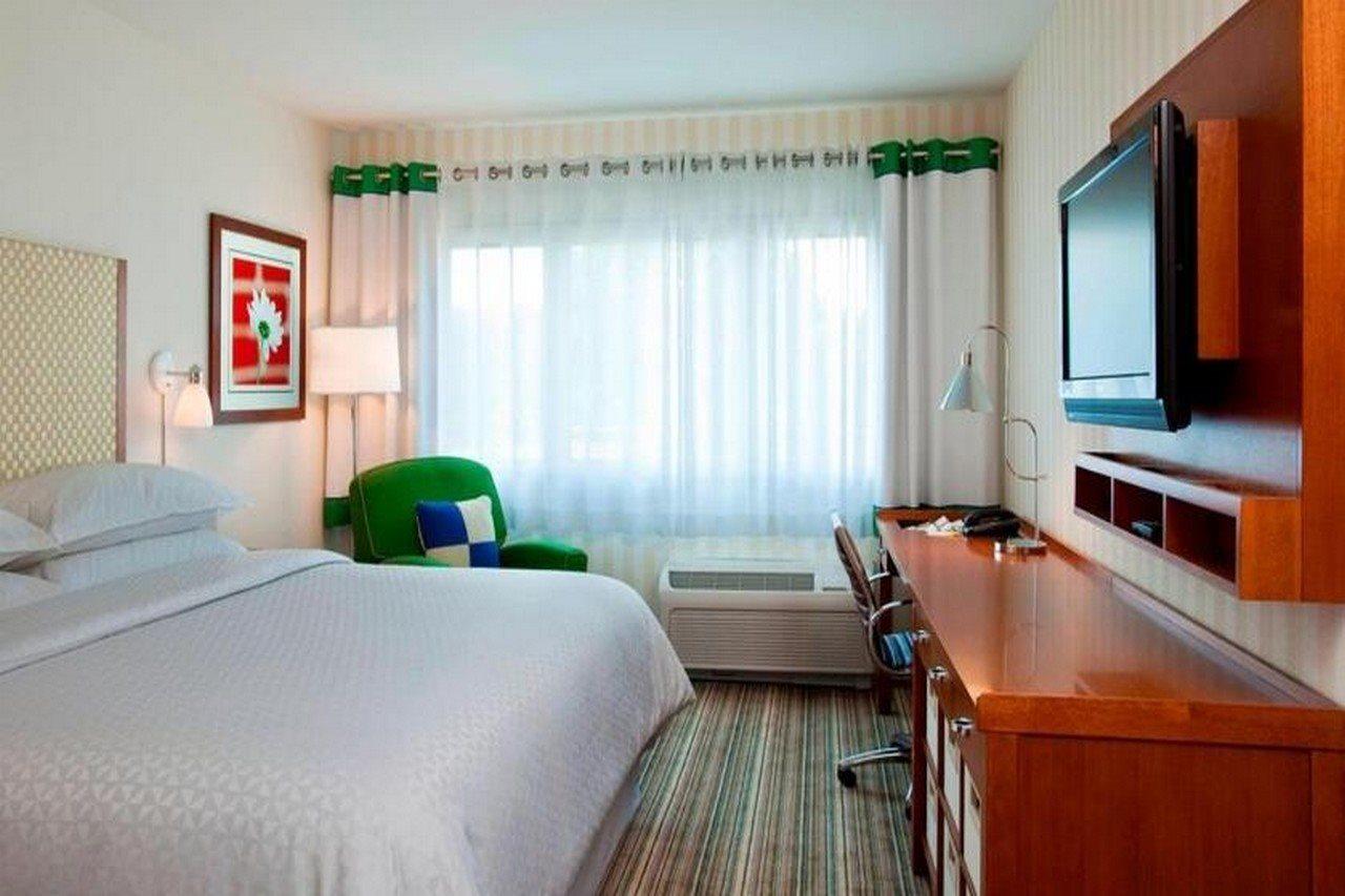 Holiday Inn Express Columbus Airport Easton Exterior foto